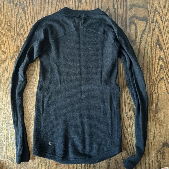 Lululemon Sweater - Picture 4 of 4